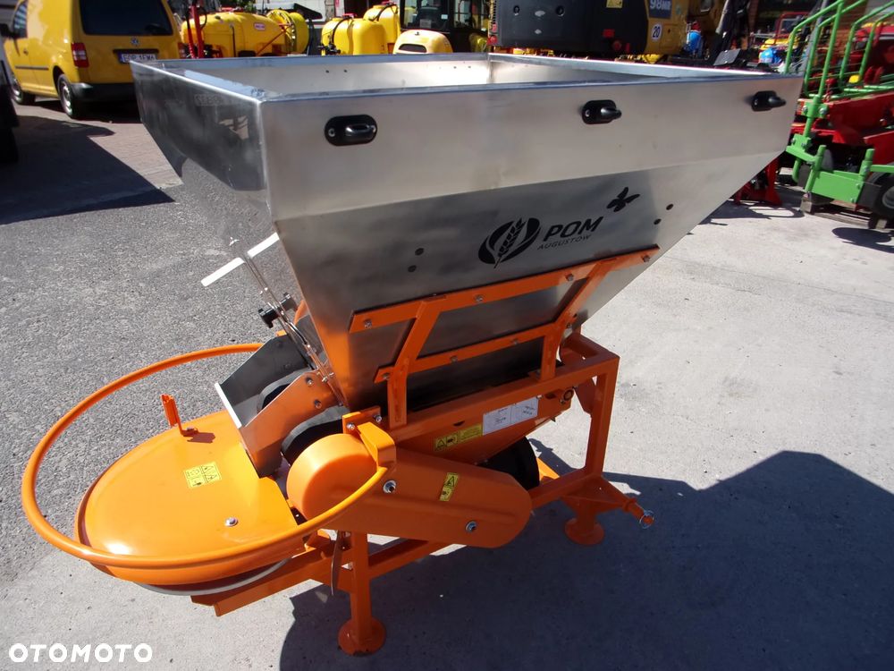 Inny Rozsiewacz nawozów i wapna, taśmowy jedno i dwu tarczowy Kłos, Motyl 300, 400, 600, 800 1000 litrów, Rozsiewacz nawozów dwutarczowy ABRA2 - MAXI, Semior, Unior, Unior2, Mini, Mini2, Rozsiewacz dwutarczowy DEX-WAL (Lift, Tornado duo Turbo), Rozsiewacz nawozów Pronar  FD1-M05 - 36