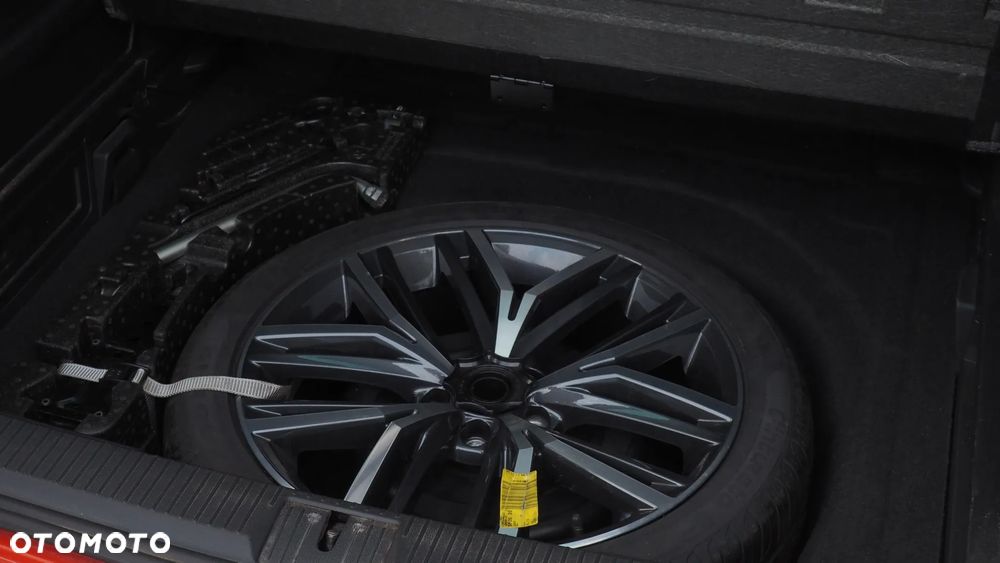 Volkswagen Passat - 16