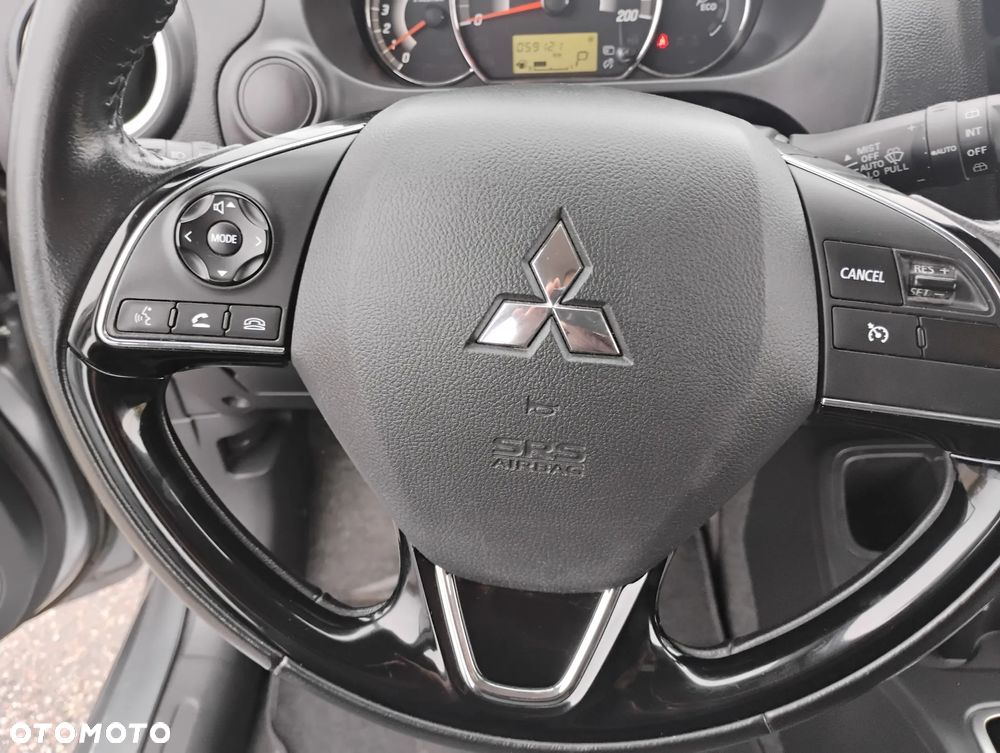 Mitsubishi Space Star 1.2 Clear Tec CVT Edition+ - 13