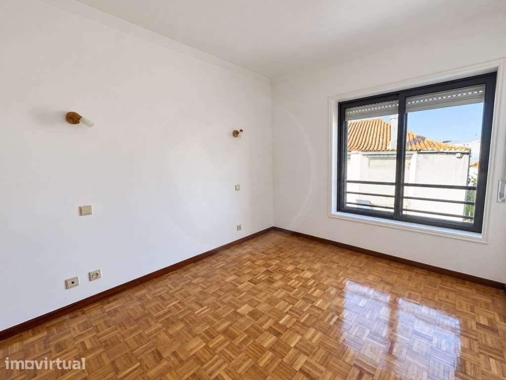 Apartamento T1 com Aproveitamento de Sótão em Vila do Conde - Grande imagem: 4/31