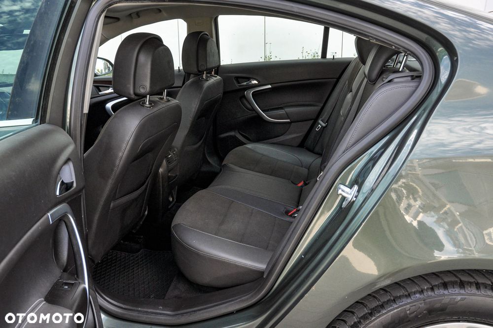 Opel Insignia - 8