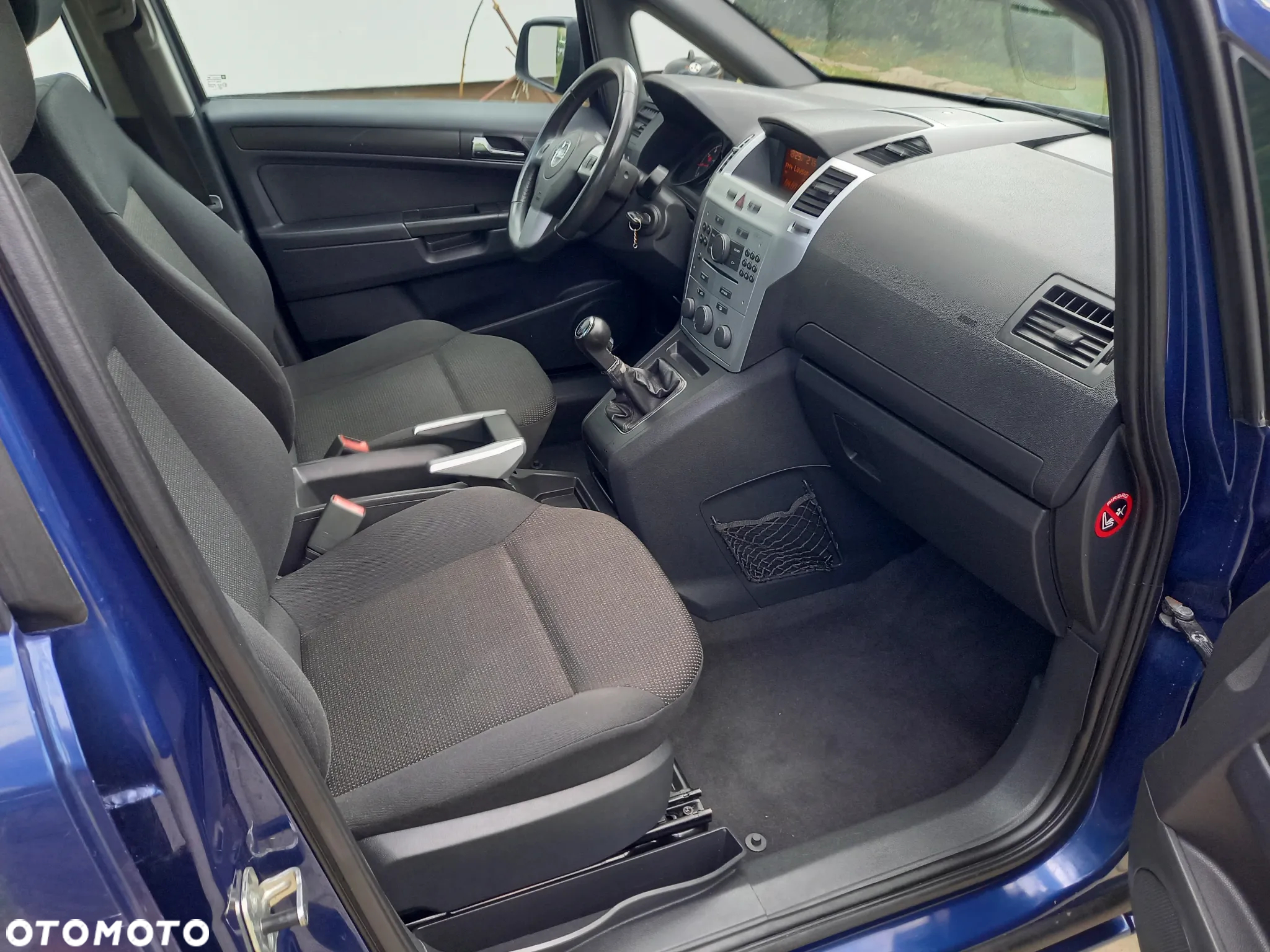 Opel Zafira 1.8 Design Edition - 23