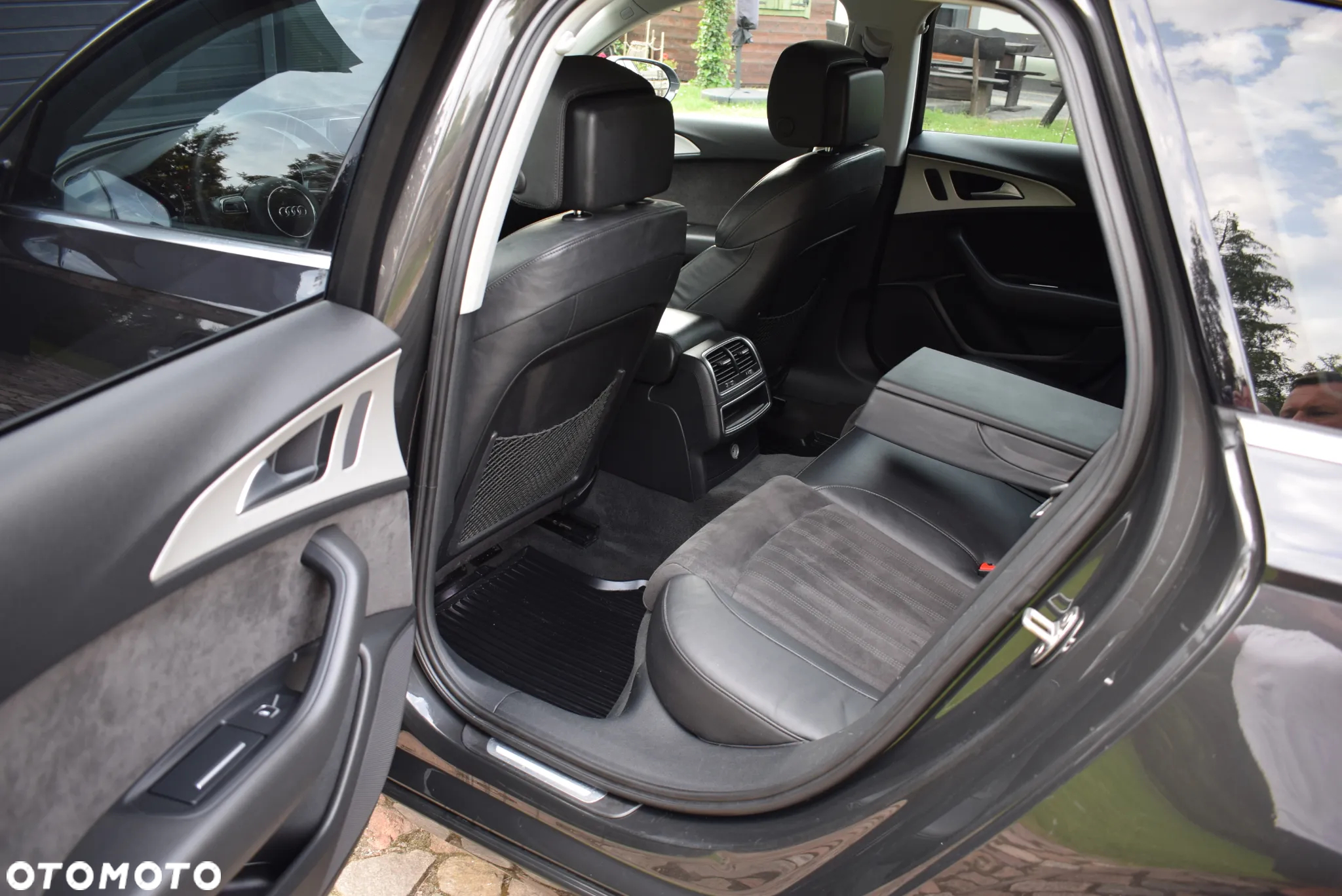 Audi A6 Avant 2.0 TDI Ultra S tronic - 28