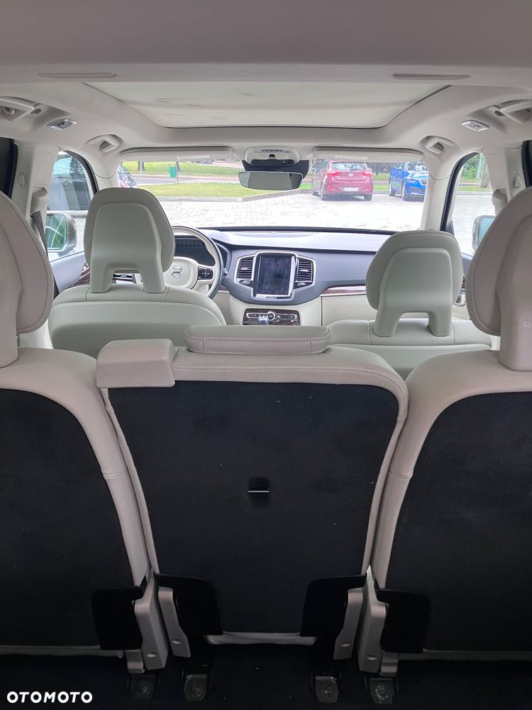 Volvo XC 90 - 11