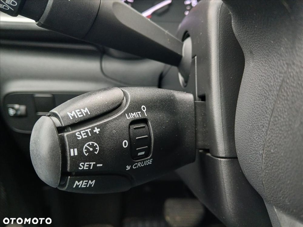 Citroën C3 Pure Tech 110 S&S EAT6 MAX - 23