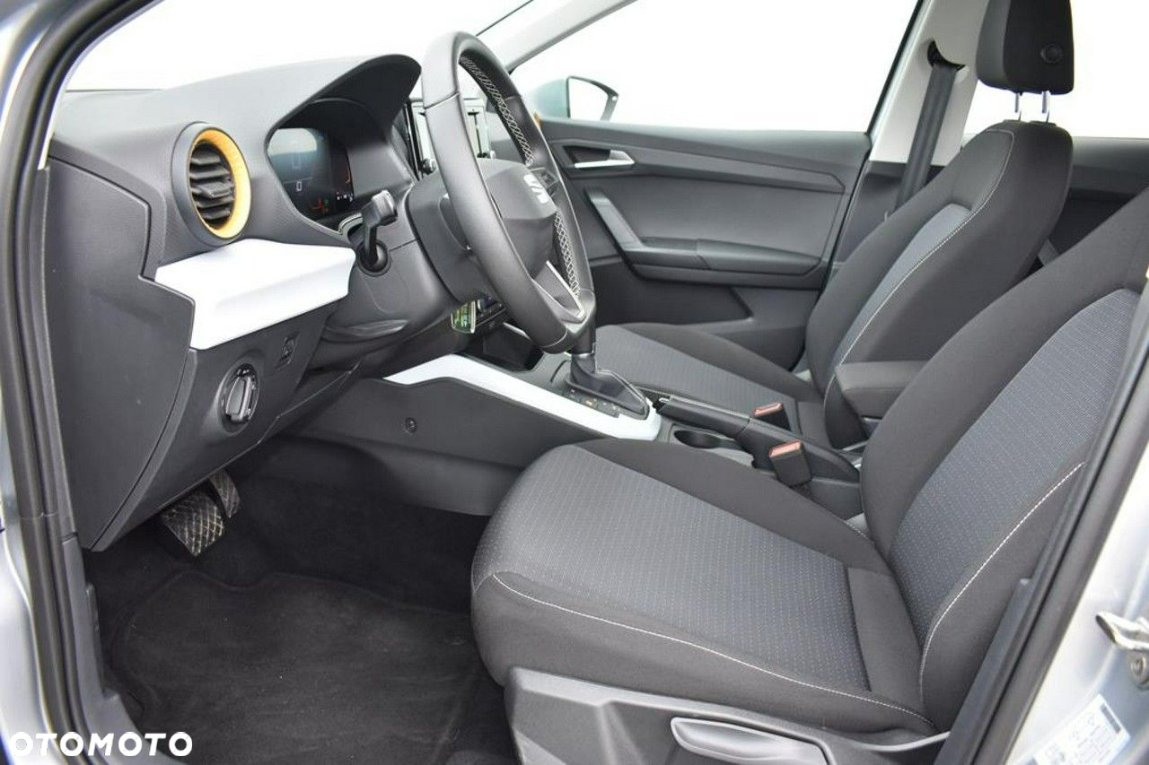 Seat Arona - 13