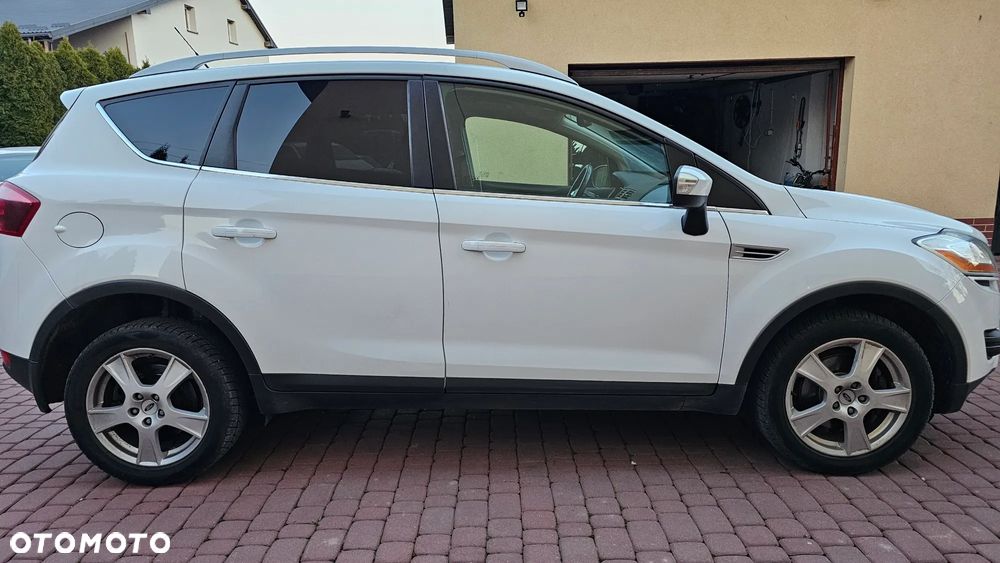 Ford Kuga 2.0 TDCi 2x4 Trend - 18