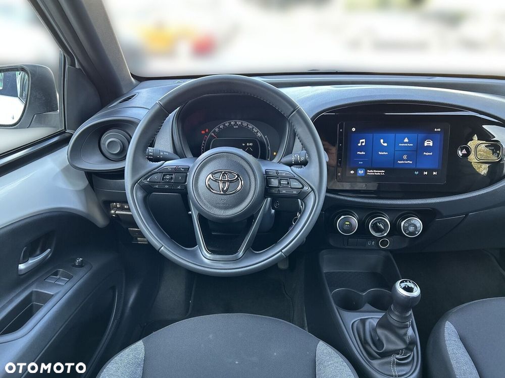 Toyota Aygo X - 10