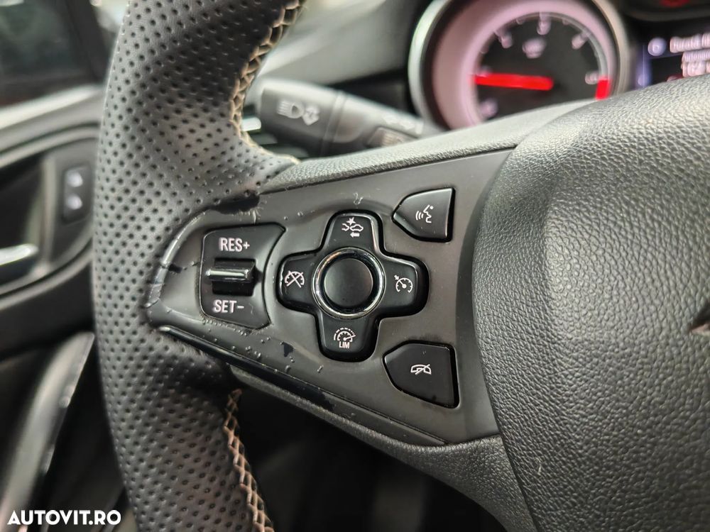 Opel Astra 1.6 CDTI ECOTEC Start/Stop Cosmo - 25