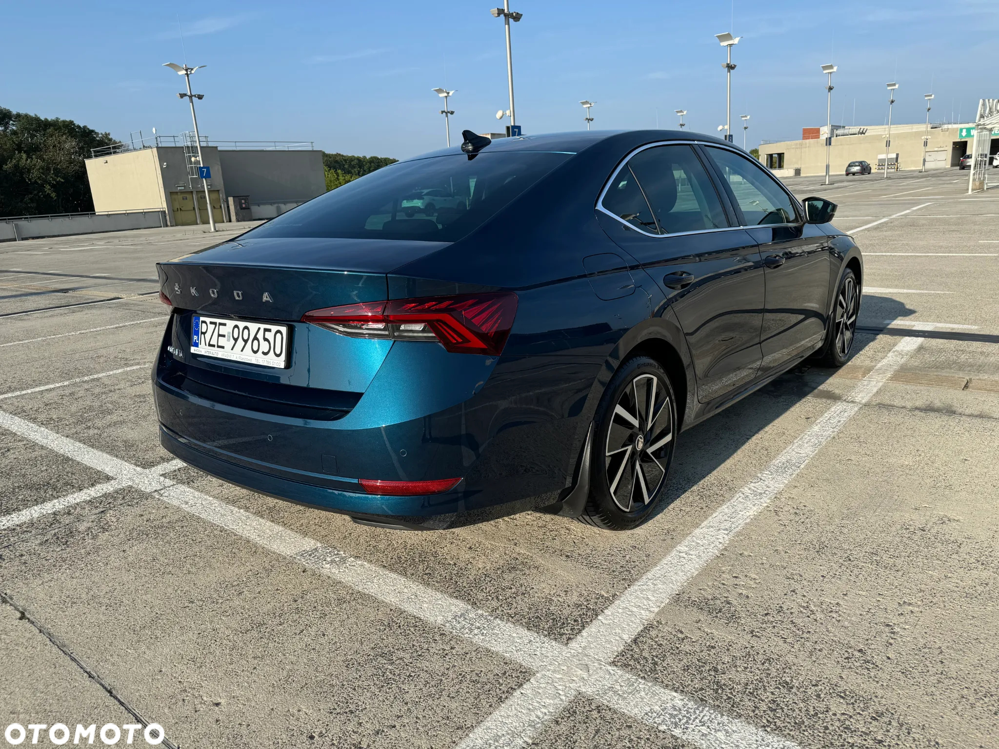 Skoda Octavia 2.0 TDI Style DSG - 10