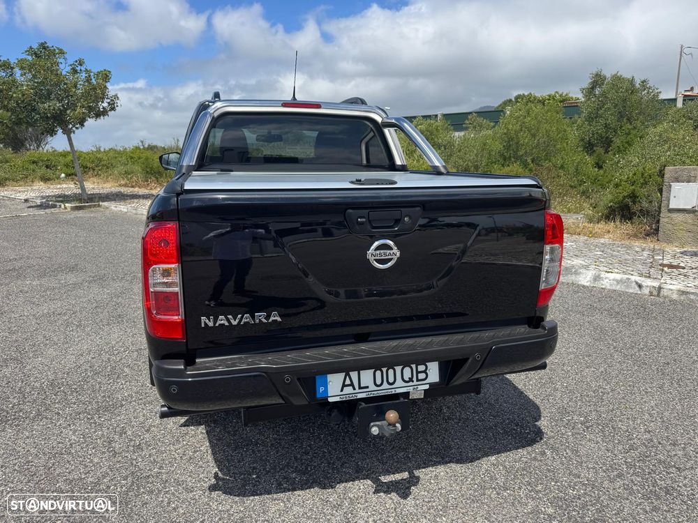Nissan Pick Up - 2