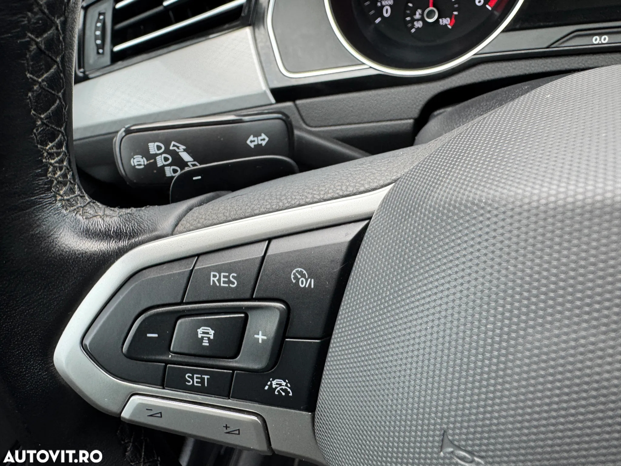 Volkswagen Passat Variant 2.0 TDI DSG Comfortline - 13