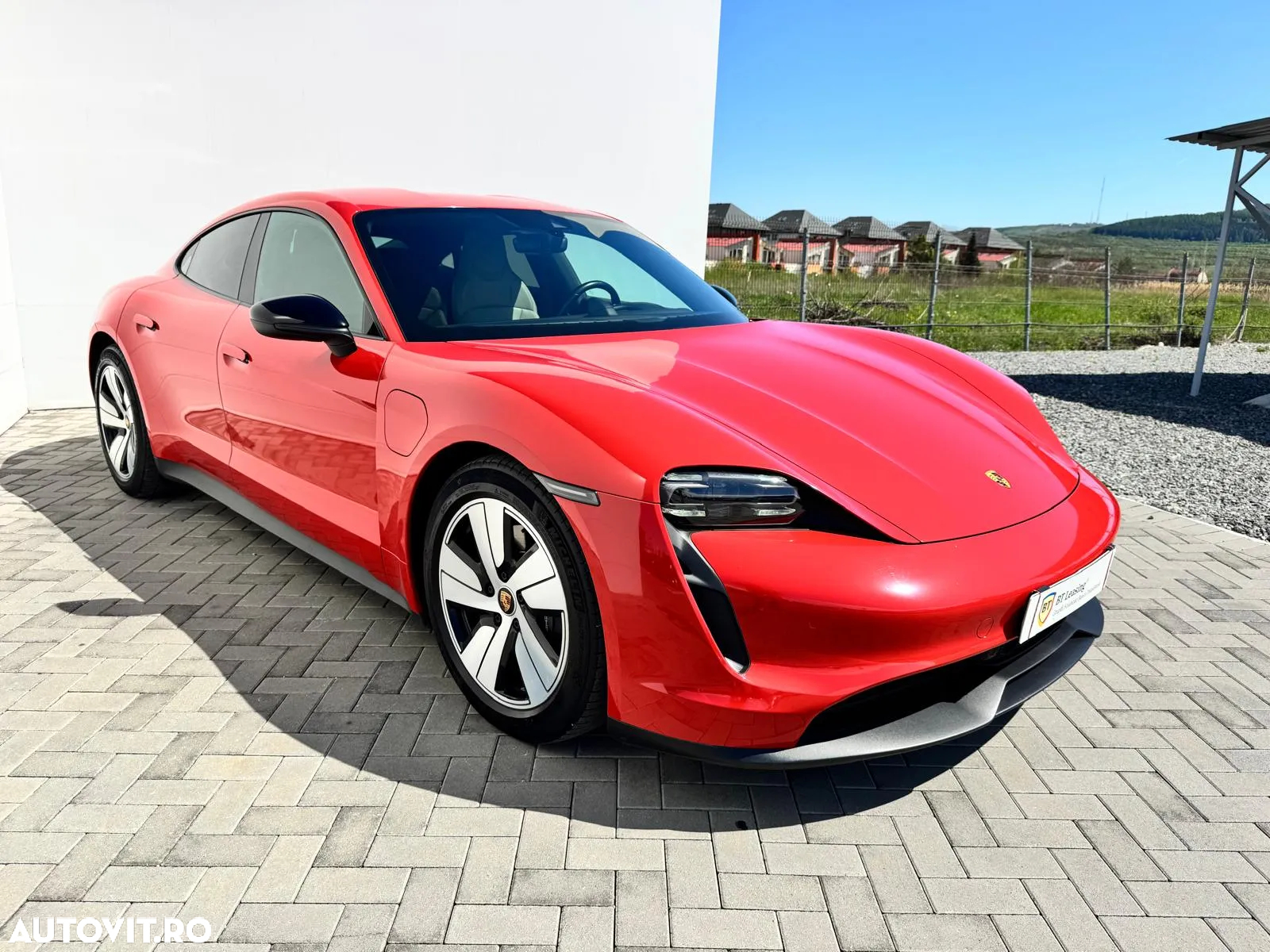 Porsche Taycan Standard - 2