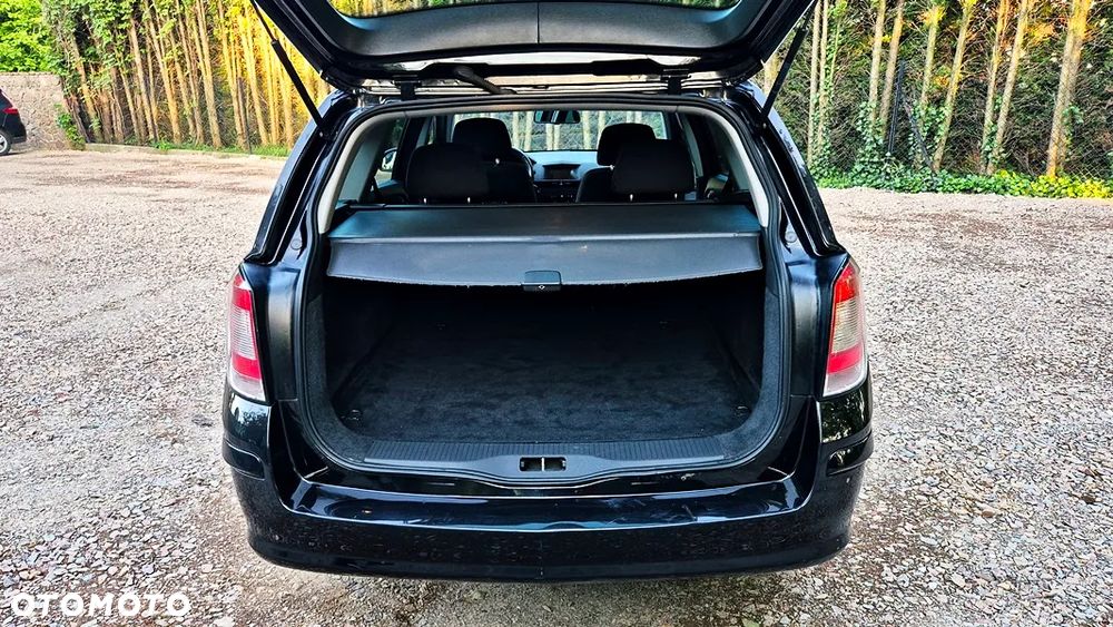 Opel Astra 1.6 NAVI - 35