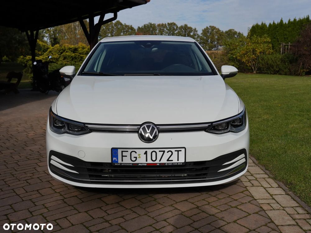 Volkswagen Golf 1.5 eTSI Style DSG - 20