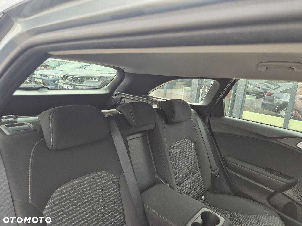Kia Ceed 1.5 T-GDI M - 16