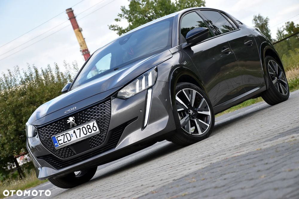 Peugeot 208 - 9