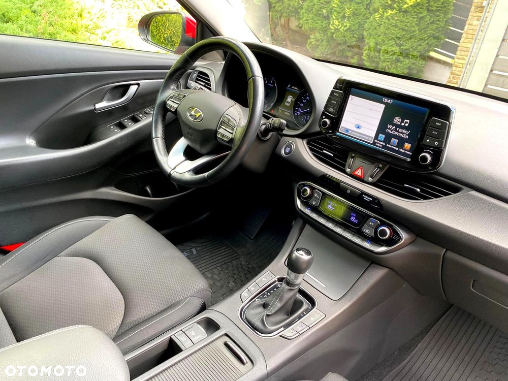 Hyundai i30 1.4 T-GDI DCT Family+ - 30