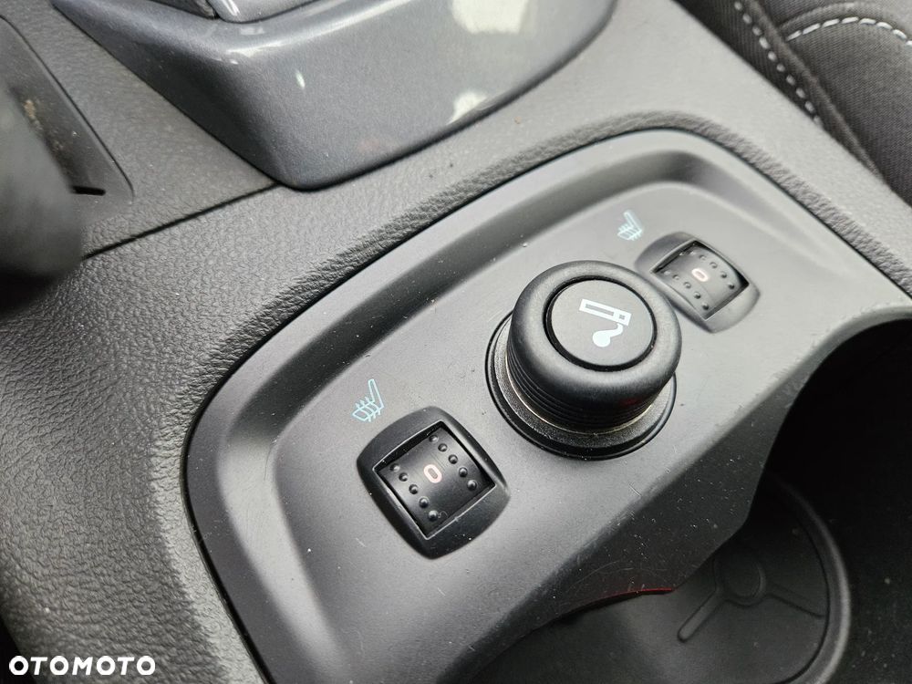 Ford Focus 1.6 EcoBoost Start-Stopp-System Titanium - 22