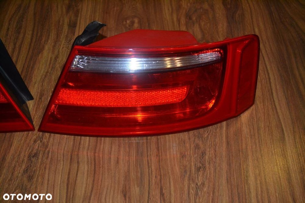AUDI A5 LAMPA TYŁ PRAWA  8T0945096 - 2