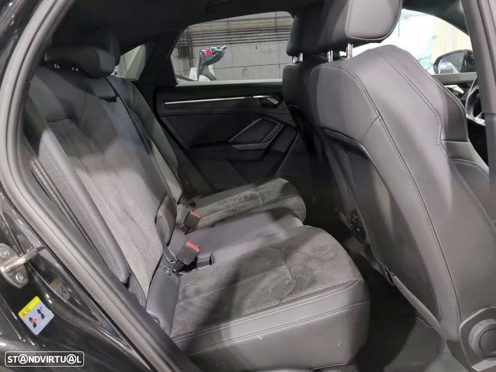 Audi Q3 Sportback 45 TFSIe S line S tronic - 4