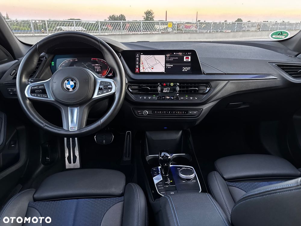 BMW Seria 1 120d Sport-Aut M Sport - 24