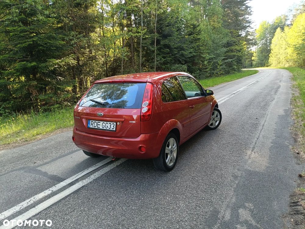 Ford Fiesta 1.4 TDCI - 40
