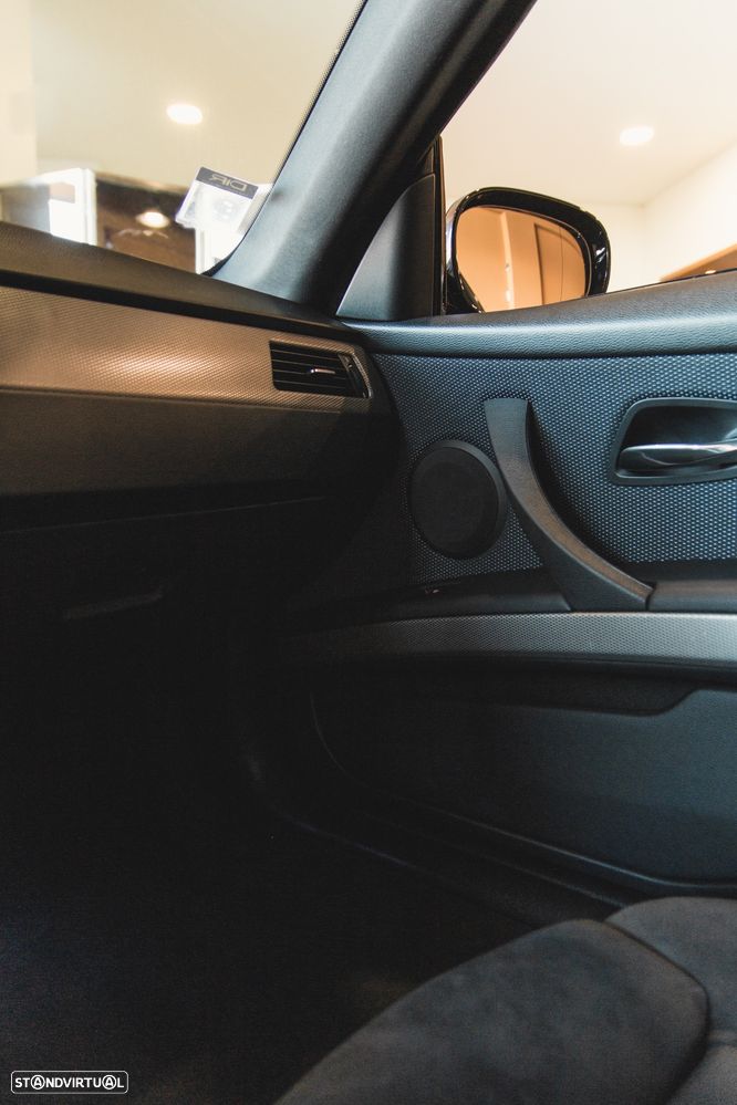 BMW 320 d Coupe Edição M - 6