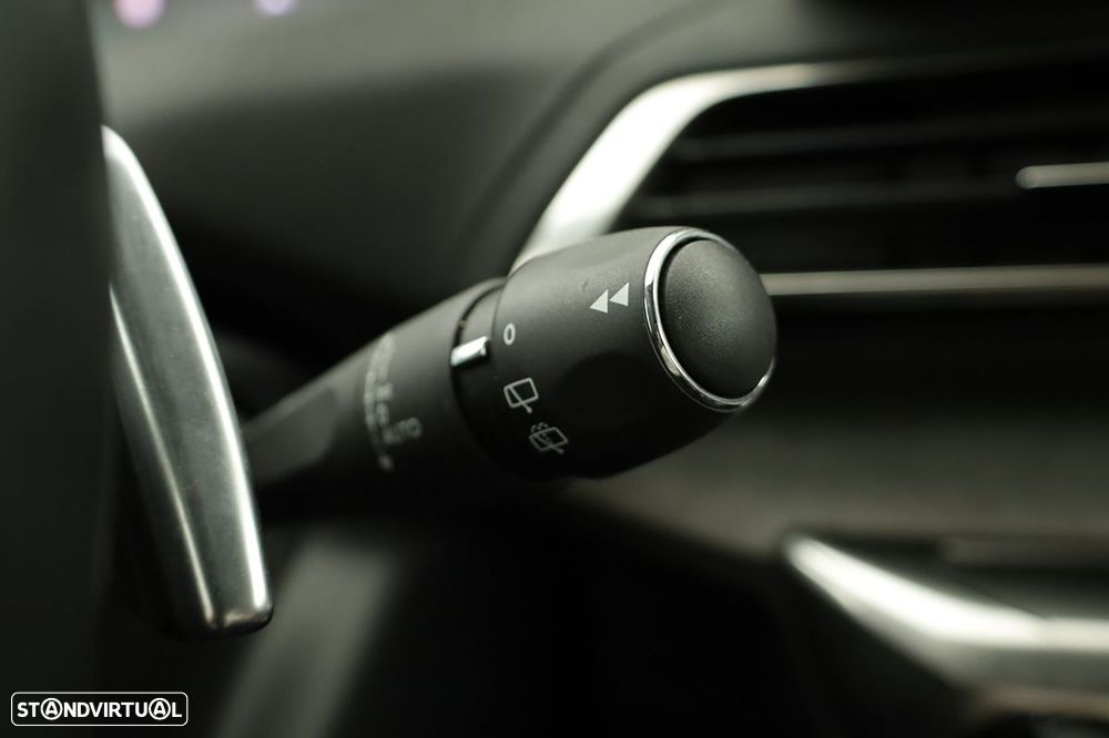 Peugeot 3008 1.2 Hybrid GT e-DCS6 - 19