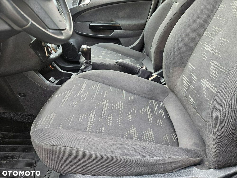 Opel Corsa 1.4 16V Active - 22