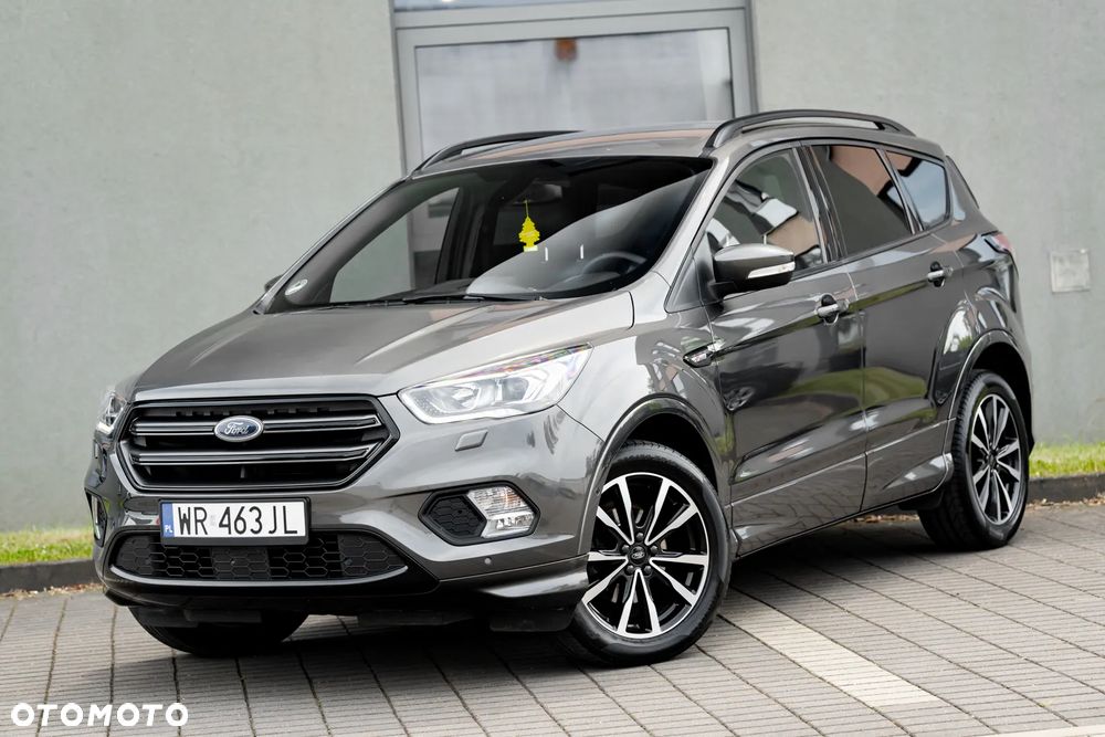 Ford Kuga 1.5 EcoBoost 2x4 ST-Line - 4