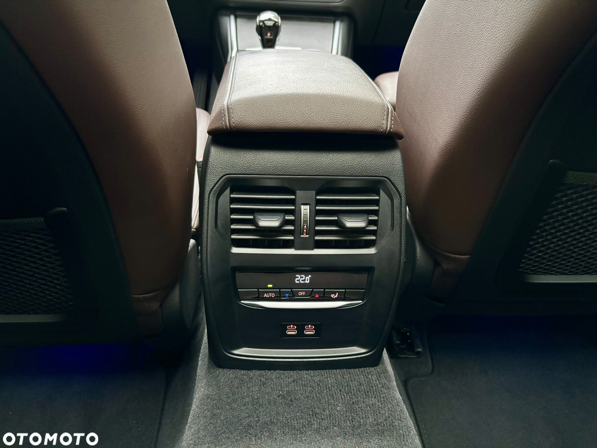 BMW Seria 3 320d Luxury Line sport - 28