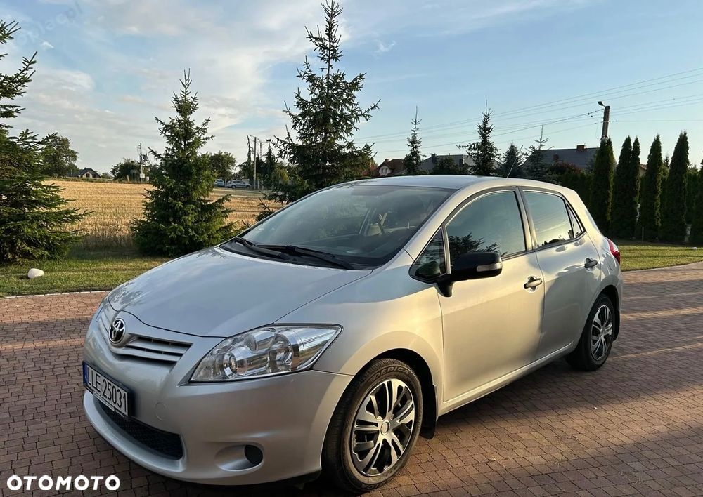 Toyota Auris - 6