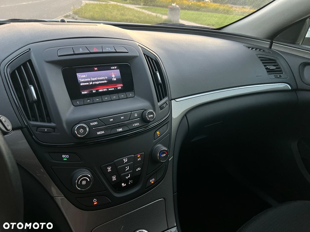 Opel Insignia 1.4 T Active S&S - 25