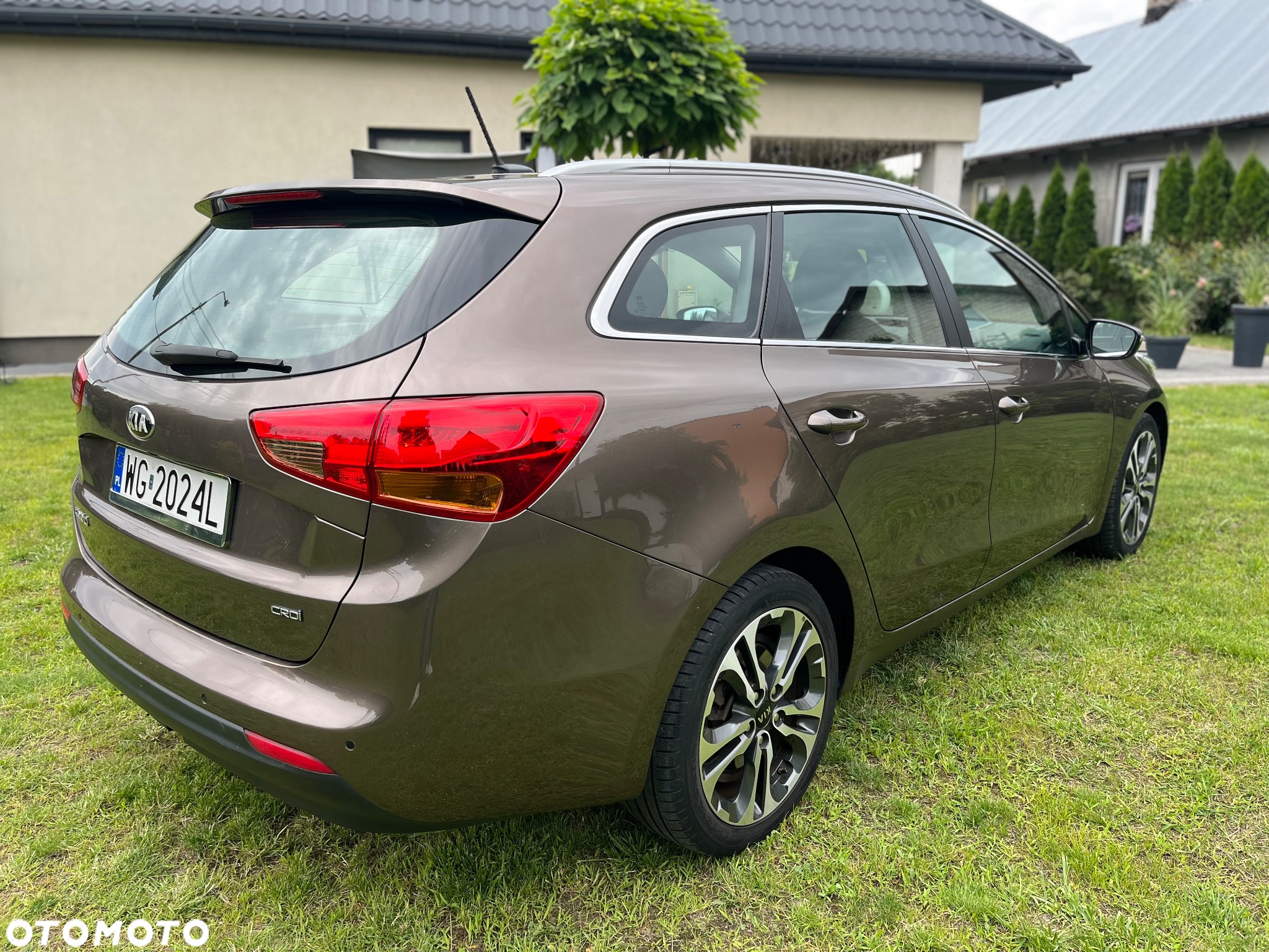 Kia Ceed 1.6 CRDi SW Spirit - 9
