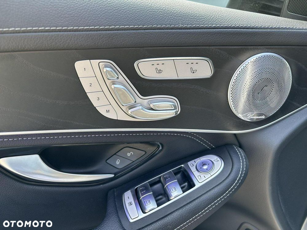 Mercedes-Benz GLC - 23