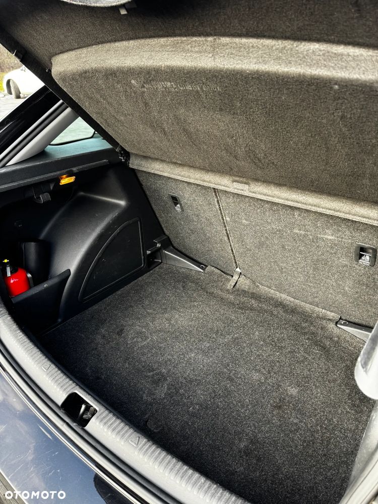 Skoda RAPID Spb 1.4 TSI Style DSG - 23