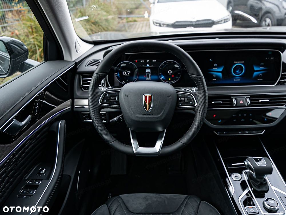 Hongqi HS5 2.0T AWD - 12