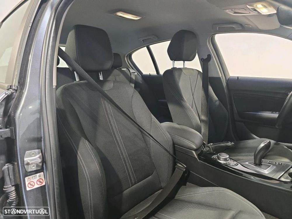 BMW 116 d Line Sport Auto - 4