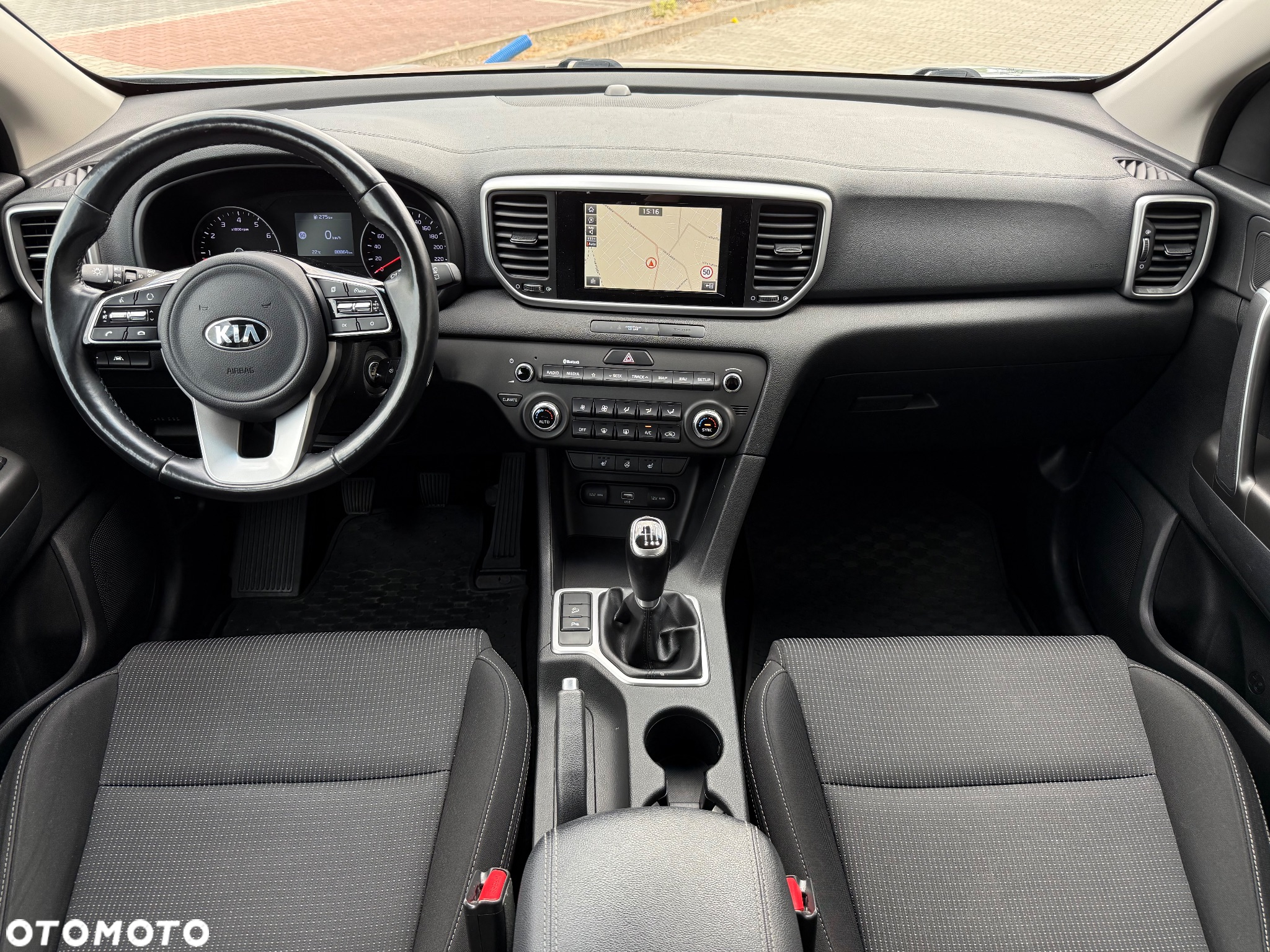 Kia Sportage 1.6 GDI 2WD DREAM-TEAM EDITION - 12