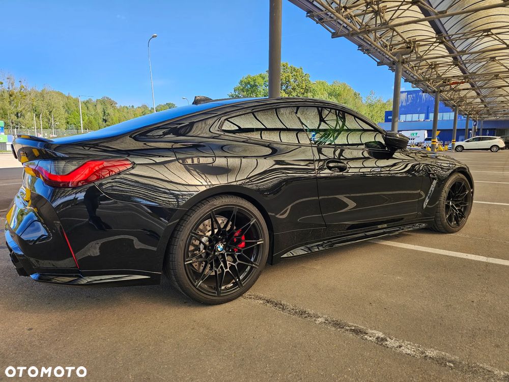 BMW M4 Competition - 3