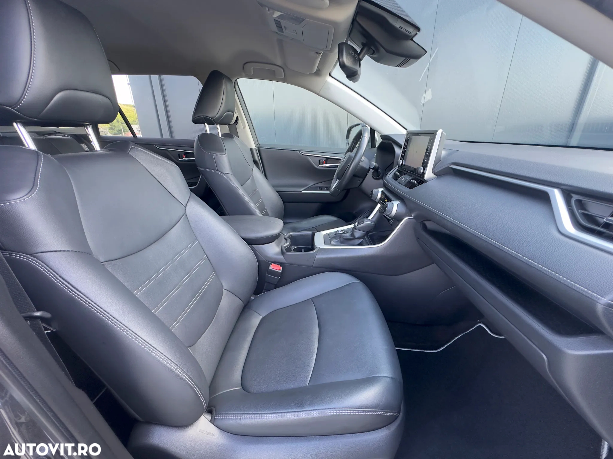 Toyota RAV4 2.5 Hybrid VVT-iE 4x2 Dynamic - 22