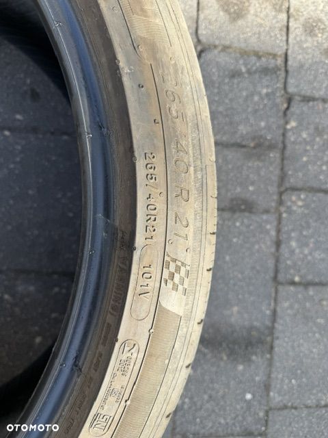 Opona Michelin Pilot Sport All Season 4 265/40 R21 Porsche USA - 3