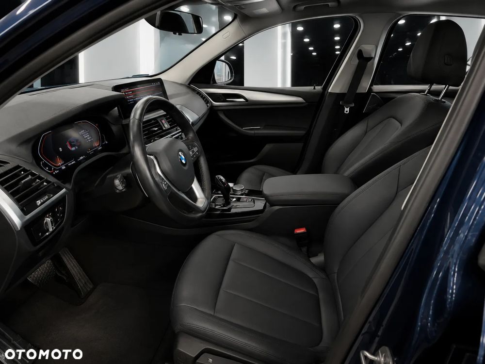 BMW X4 xDrive20i GPF Business Edition sport - 7