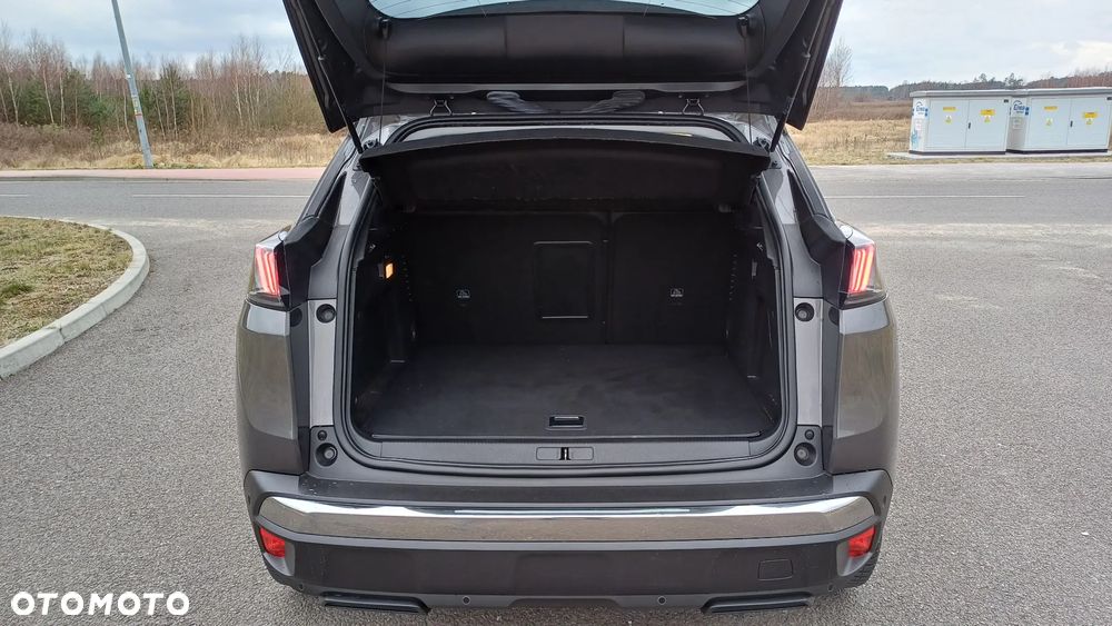 Peugeot 3008 1.6 PureTech Hybrid PHEV Allure Pack S&S EAT8 - 7