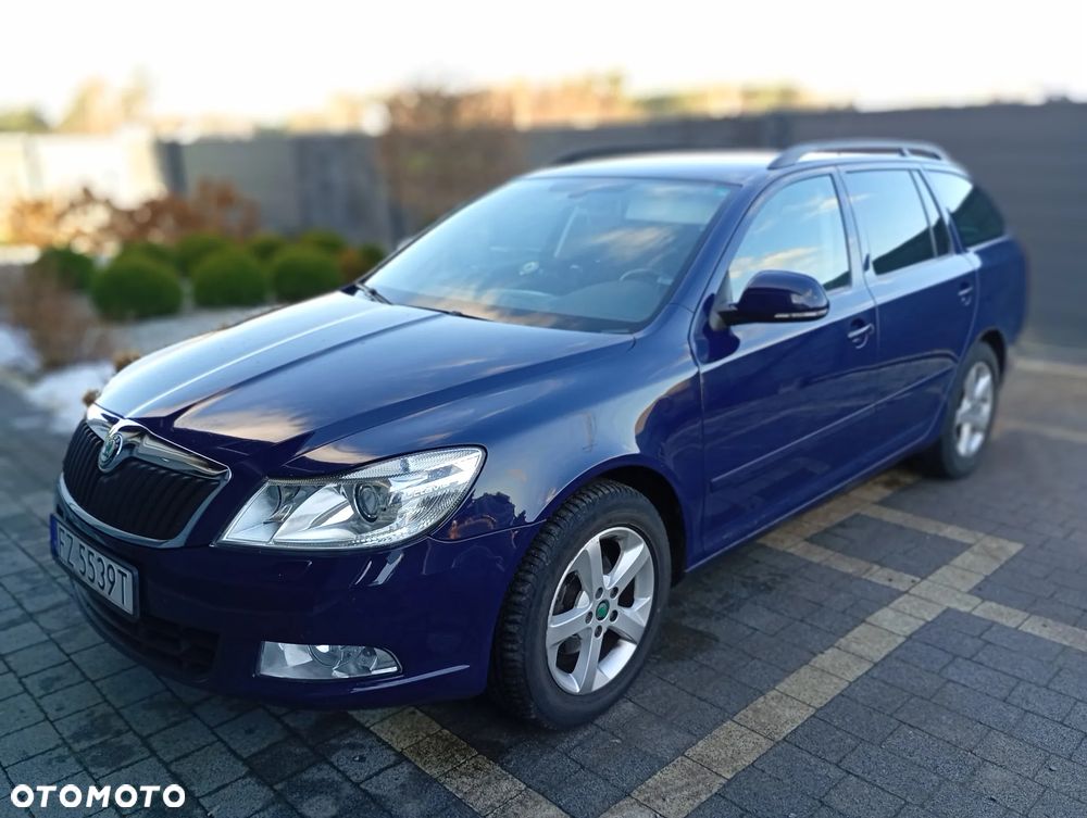 Skoda Octavia 1.6 TDI Ambiente DSG - 4