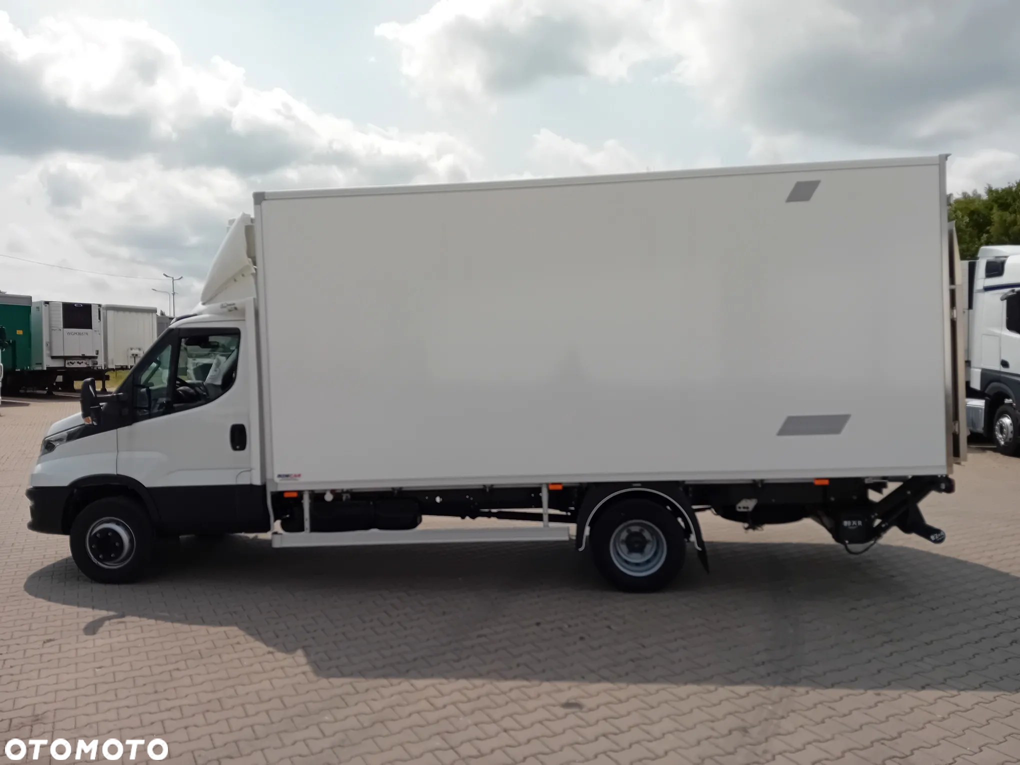 Iveco DAILY 70C18H - 10