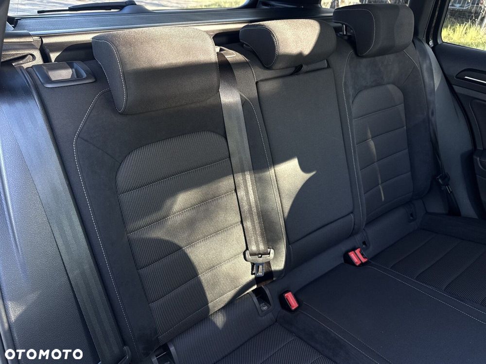 Volkswagen Golf 2.0 TSI 4Mot R DSG - 34