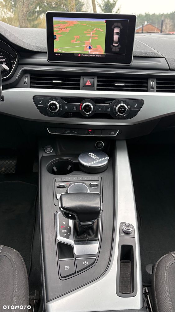 Audi A4 Limousine 2.0 TDI Sport S tronic - 31