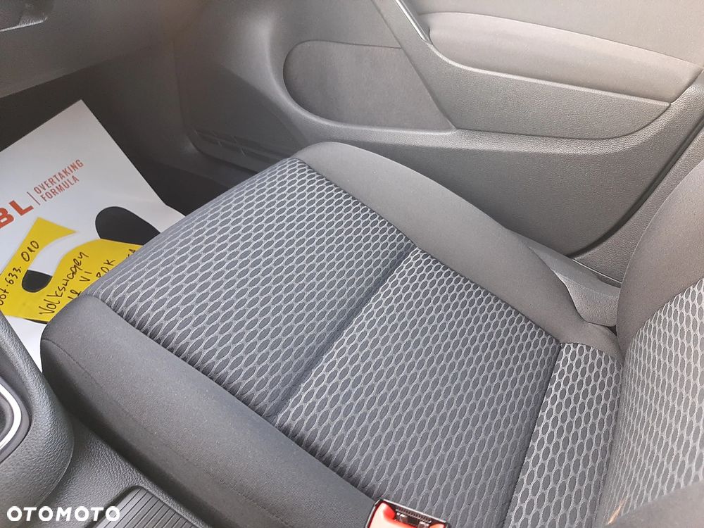 Volkswagen Golf VI 1.6 Comfortline - 15